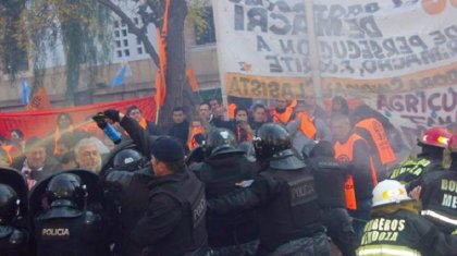 El gobierno mendocino contra los trabajadores