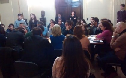 PRO: "No vamos a aprobar la ley de Boleto Educativo Gratuito, todos tienen auto"