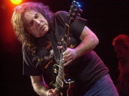 Homenajean a Pappo en clave reggae